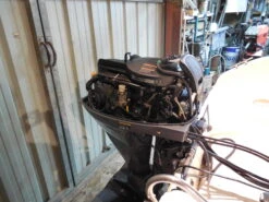 Moteur HIDEA HDEF 25 Cv 4 Temps E.F.I, Arbre Court, Barre Franche, Démarrage électrique 12 Moteur HIDEA HDEF 25 Cv 4 Temps E.F.I, Arbre Court, Barre Franche, Démarrage électrique -NautiquePro Soldes Magasin Moteur HIDEA HDEF 25 cv 4 Temps E F I arbre court barre