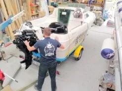 Moteur HIDEA HDEF 30 Cv 4 Temps E.F.I, Arbre Court, Commande à Distance, Démarrage électrique -NautiquePro Soldes Magasin Moteur HIDEA HDEF 30 cv 4 Temps E F I arbre court barre 1 1