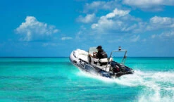 Moteur HIDEA 9,9 Cv 4 Temps Arbre Court Démarrage Electrique Commande à Distance