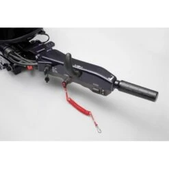 Moteur Hors-Bord 60 Cv Tohatsu Arbre Long Démarrage Electrique Commande à Distance Relevage Electrique -NautiquePro Soldes Magasin Option Commande barre franche a partir de 480 ttc promo 1