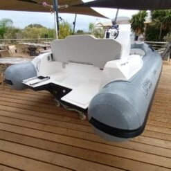 FANALE MARINE PICHJU 600 Avec 140 Cv SUZUKI -NautiquePro Soldes Magasin Semi Rigide Fanale Marine Pichju 600 4 2